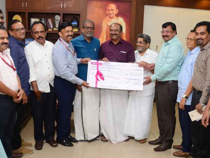 KSFE distributes profit